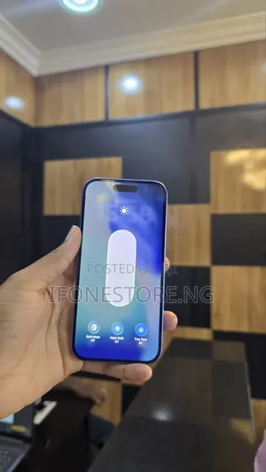 Apple iPhone 16 128 GB Blue