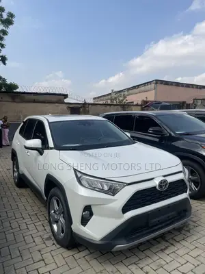 Toyota RAV4 2020 White