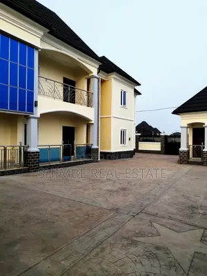 3bdrm Block of Flats in Akwa Ima Estate, Uyo for rent
