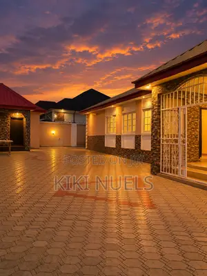 3bdrm Bungalow in Close To Jubilation, Lokogoma for rent