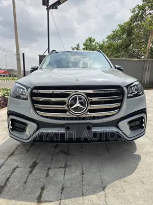 New Mercedes-Benz GLS-Class GLS 580 4MATIC AWD 2025
