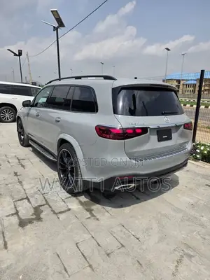 New Mercedes-Benz GLS-Class GLS 580 4MATIC AWD 2025