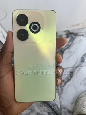 Infinix Smart 8 64 GB Gold