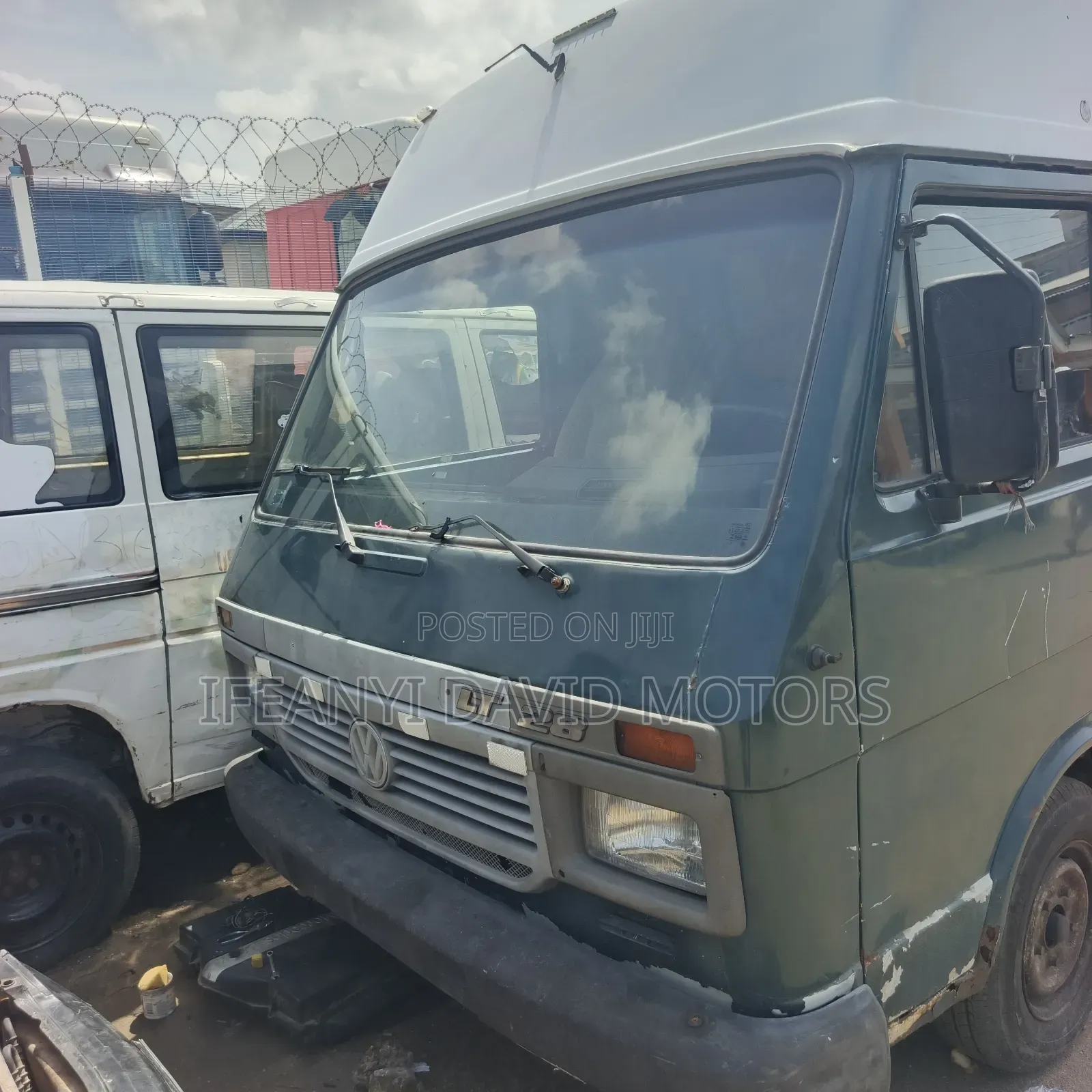 Volkswagen LT 2000 Green