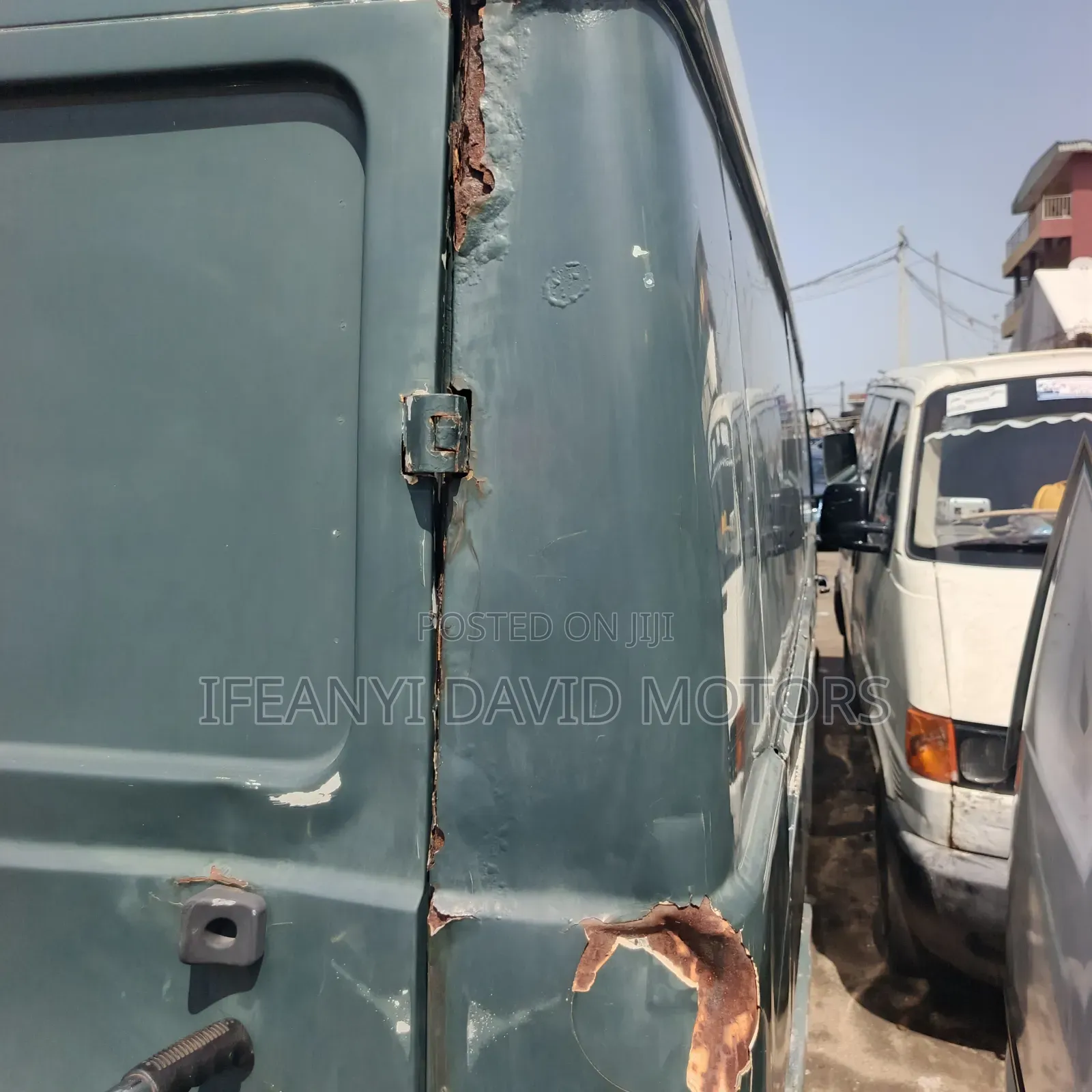 Volkswagen LT 2000 Green
