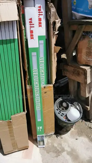 Led Fluorescent Lights