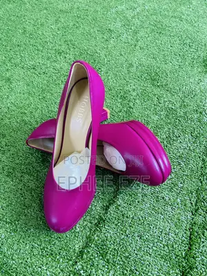 Ladies Quantity Designer Shoe