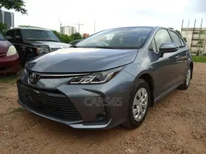 Toyota Corolla 2022 Gray
