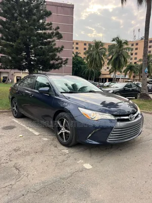 Toyota Camry XLE 4dr Sedan (2.5L 4cyl 6A) 2016 Blue