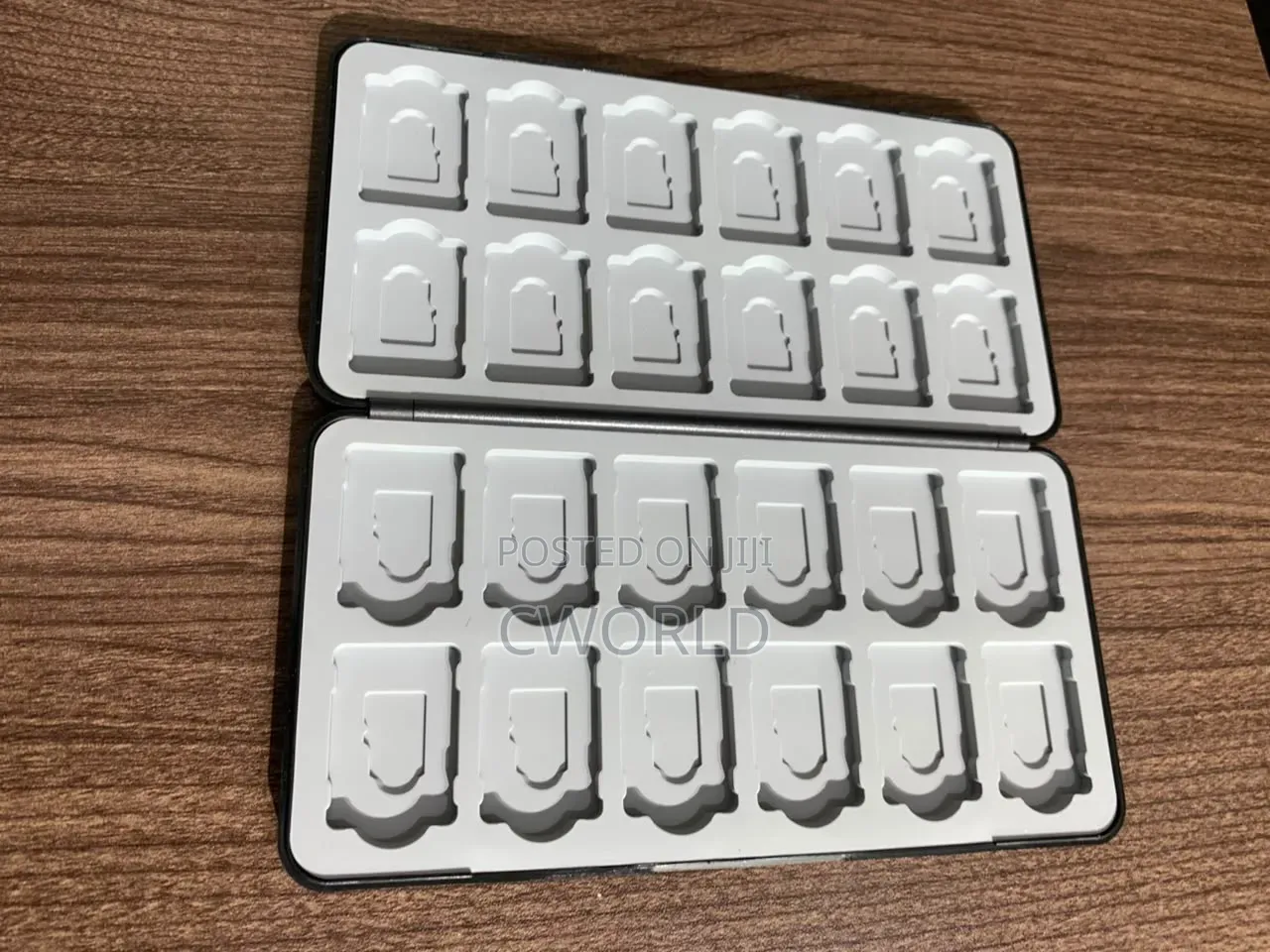 Nintendo Switch 24-in-1 Game Card Storage Case