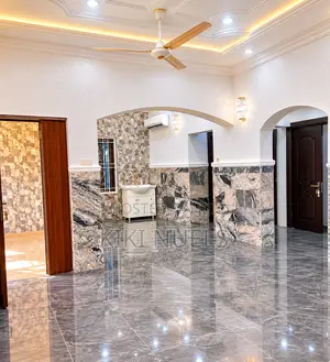 3bdrm Bungalow in Close To Jubilation, Lokogoma for sale