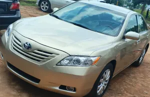 Toyota Camry 3.5 LE 2008 Gold