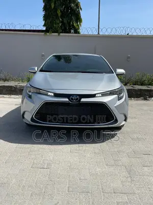 Toyota Corolla L 2022 Silver