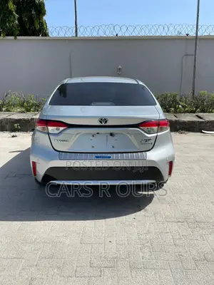 Toyota Corolla L 2022 Silver