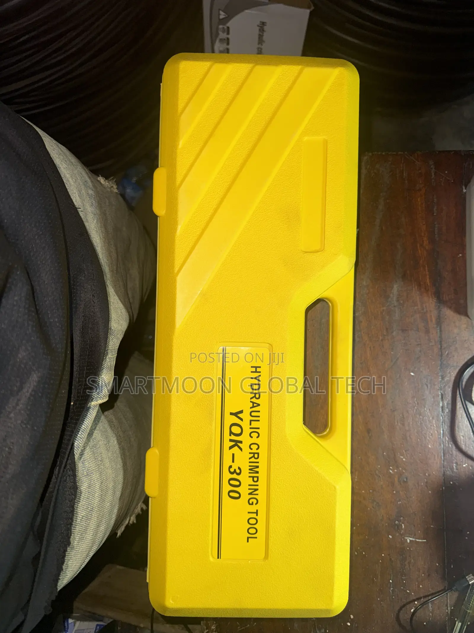 Hydraulic Clipping Tool , Cable Lugging Tool 16-300