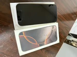 Apple iPhone 16 Pro Max 1 TB Gold