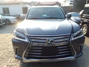 Lexus LX 570 AWD 2017 Gray