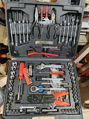 126 PCS Tools and Socket Set