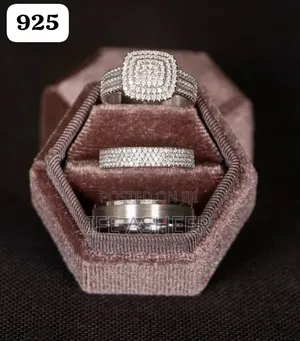 925 Beautiful Set of Couples Wedding Engagement Ring 001 - Silver