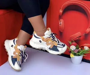 Lady Sneakers