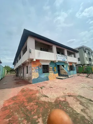 3bdrm Block of Flats in Clem Ijaiye Ojokoro, Abule Egba for sale