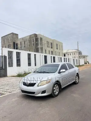 Toyota Corolla 2010 Silver