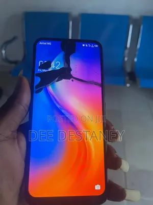 Tecno Spark 4 32 GB Purple