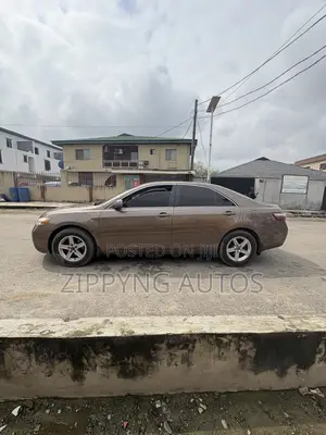 Toyota Camry LE 4dr Sedan (2.4L 4cyl 5A) 2008 Brown