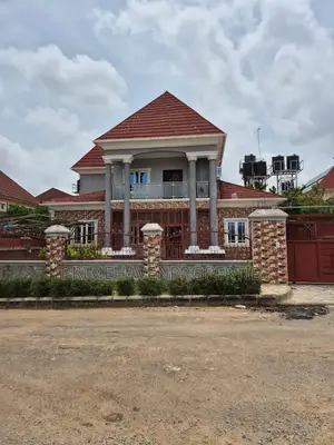 4bdrm Duplex in River Park, FHA for rent