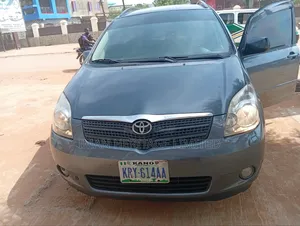 Toyota Corolla 2003 Gray