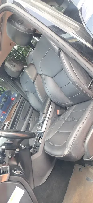 Mercedes-Benz M Class ML350 4MATIC 4dr SUV AWD (3.5L 6cyl 7A) 2014