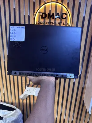 Laptop Dell Latitude 15 E5570 8GB Intel Core i5 SSD 256GB