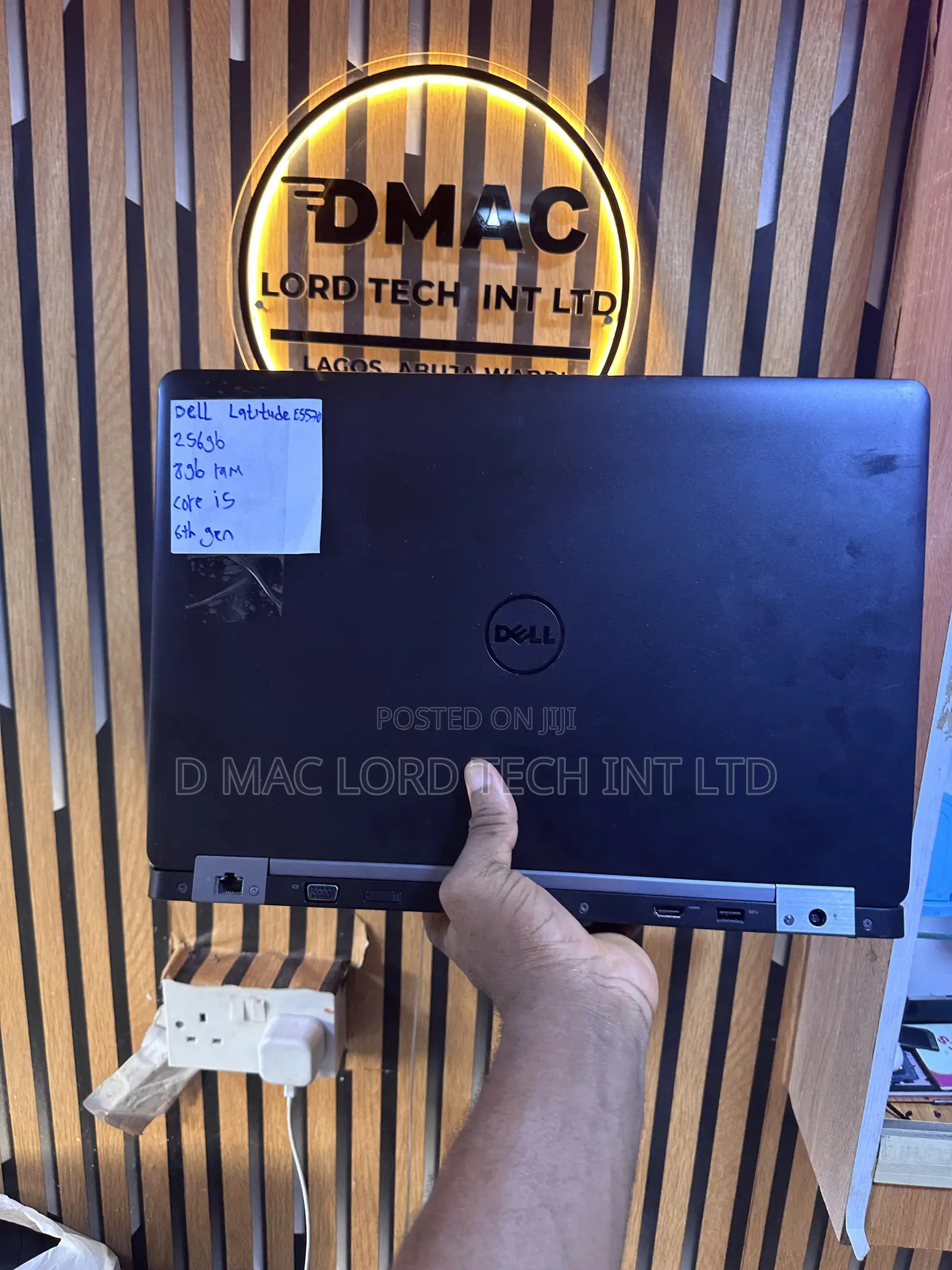 Laptop Dell Latitude 15 E5570 8GB Intel Core i5 SSD 256GB