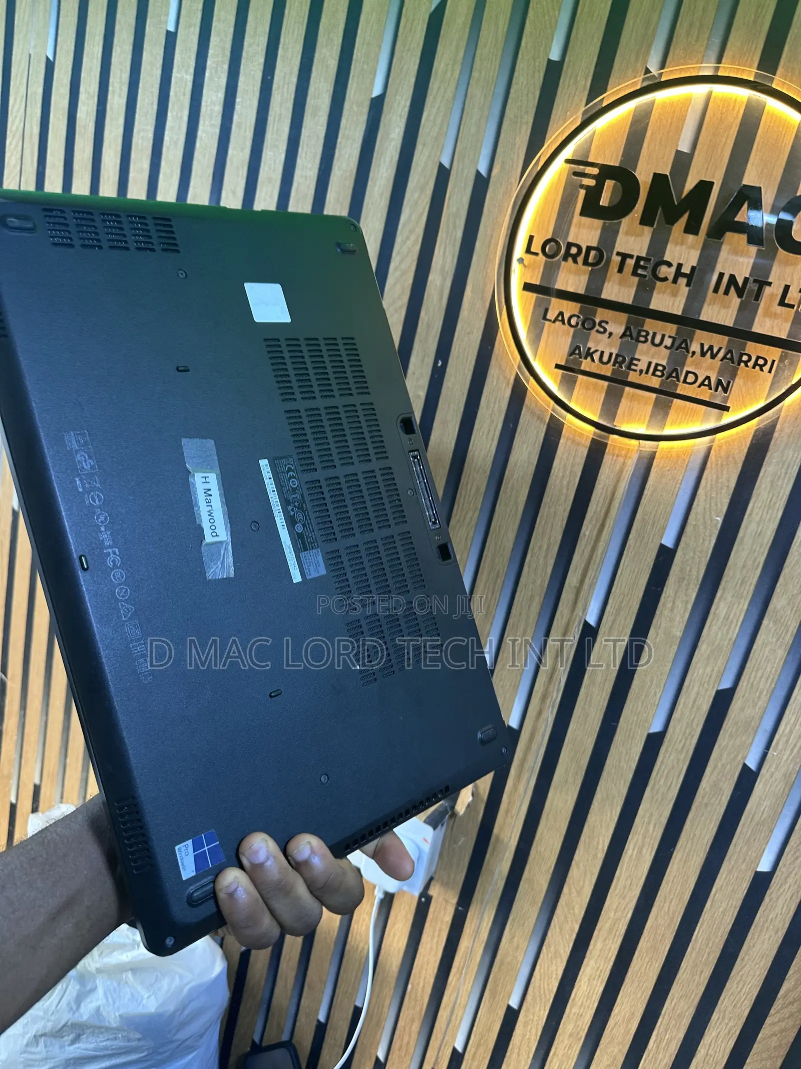 Laptop Dell Latitude 15 E5570 8GB Intel Core i5 SSD 256GB