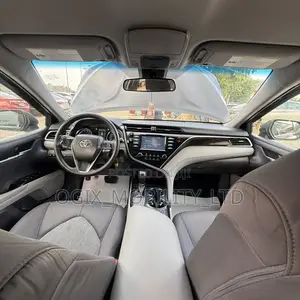 Toyota Camry 2018 Black