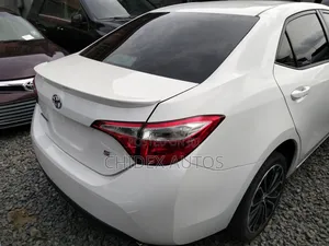 Toyota Corolla 2014 White