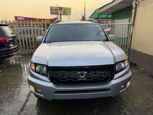 Honda Ridgeline 2014 Silver