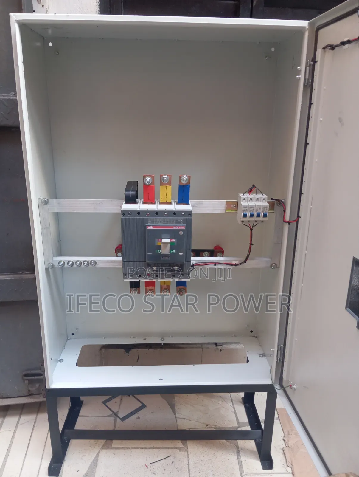 Main Switch 630a 4pole