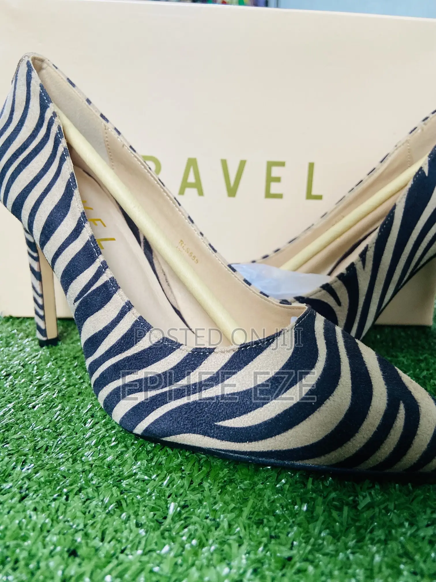 Ladies Shoes