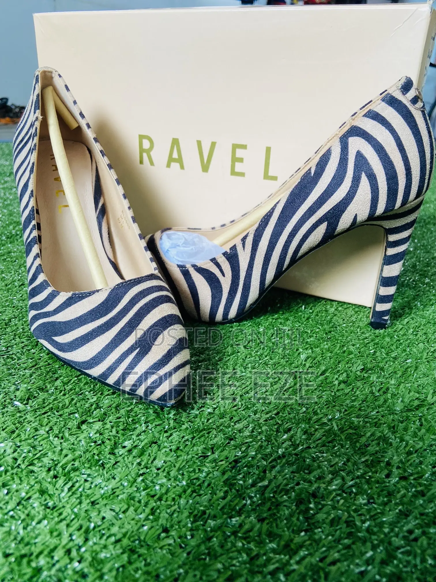 Ladies Shoes