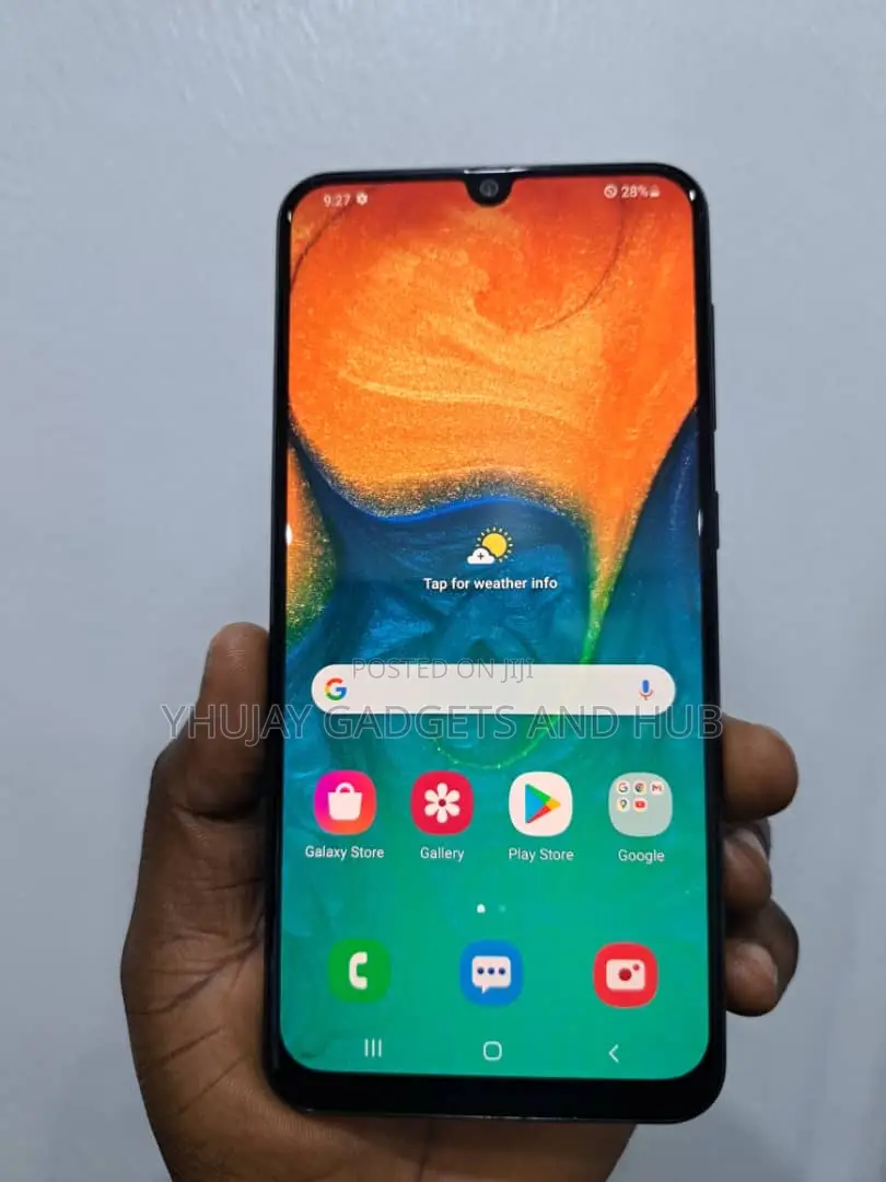 Samsung Galaxy A30 32 GB Black