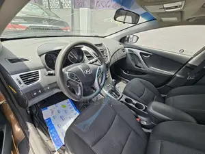 Hyundai Elantra 2014 Brown