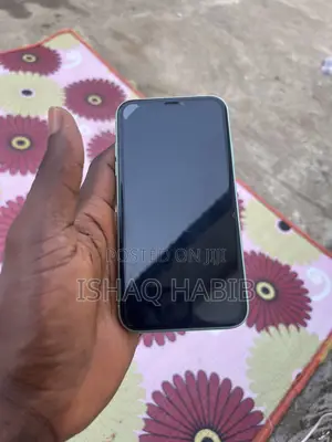 Apple iPhone 11 128 GB Green