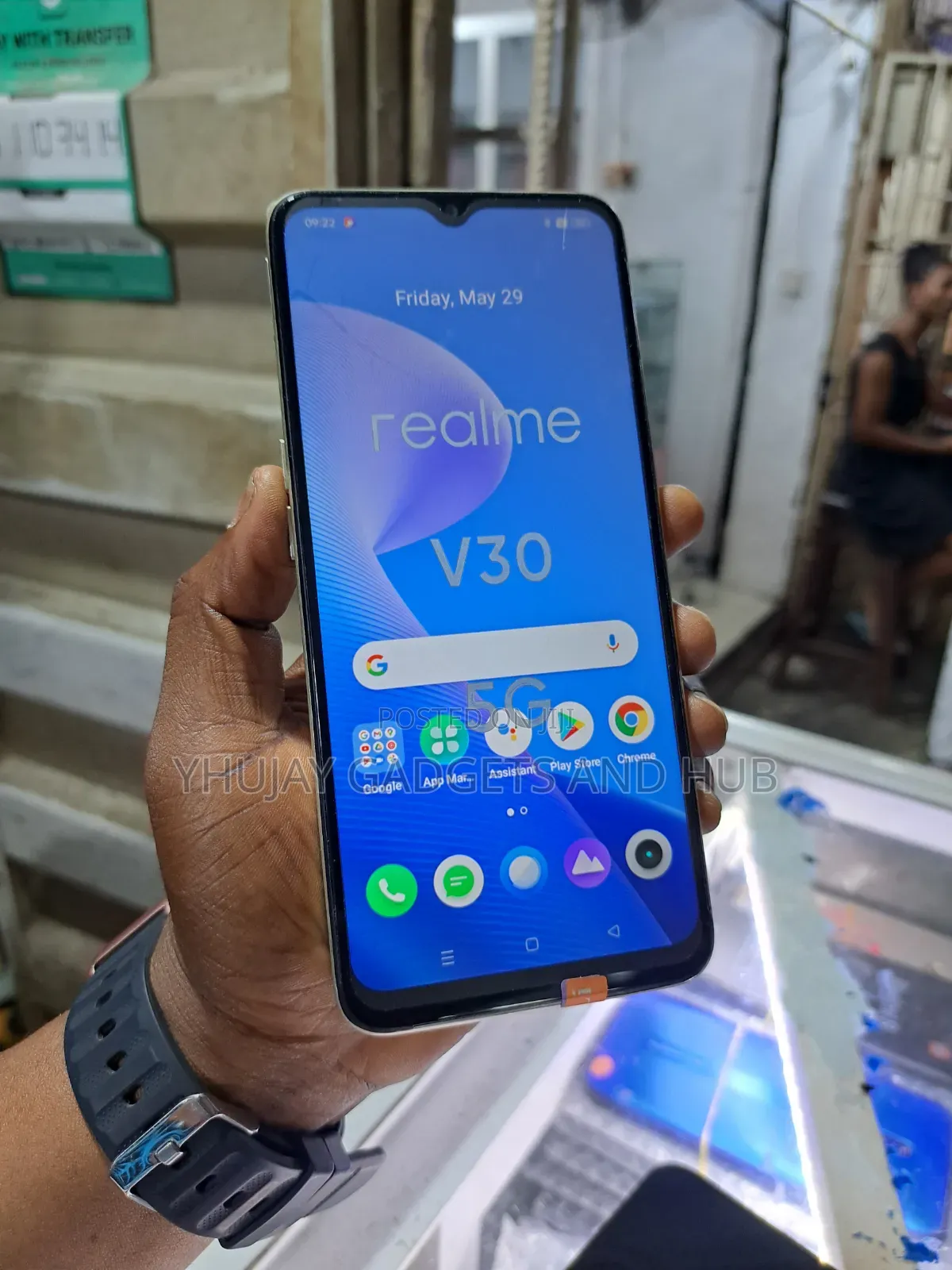 Realme V30 128 GB Yellow