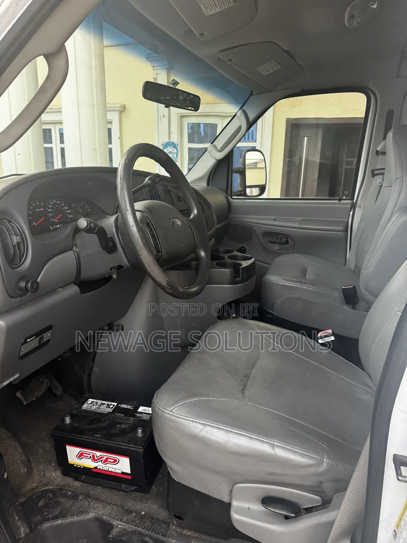 Ford Econoline 2007 White