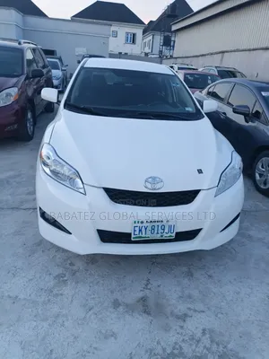 Toyota Matrix 2012 White