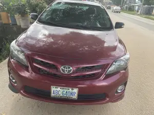 Toyota Corolla S 4dr Sedan (1.8L 4cyl 4A) 2012 Red