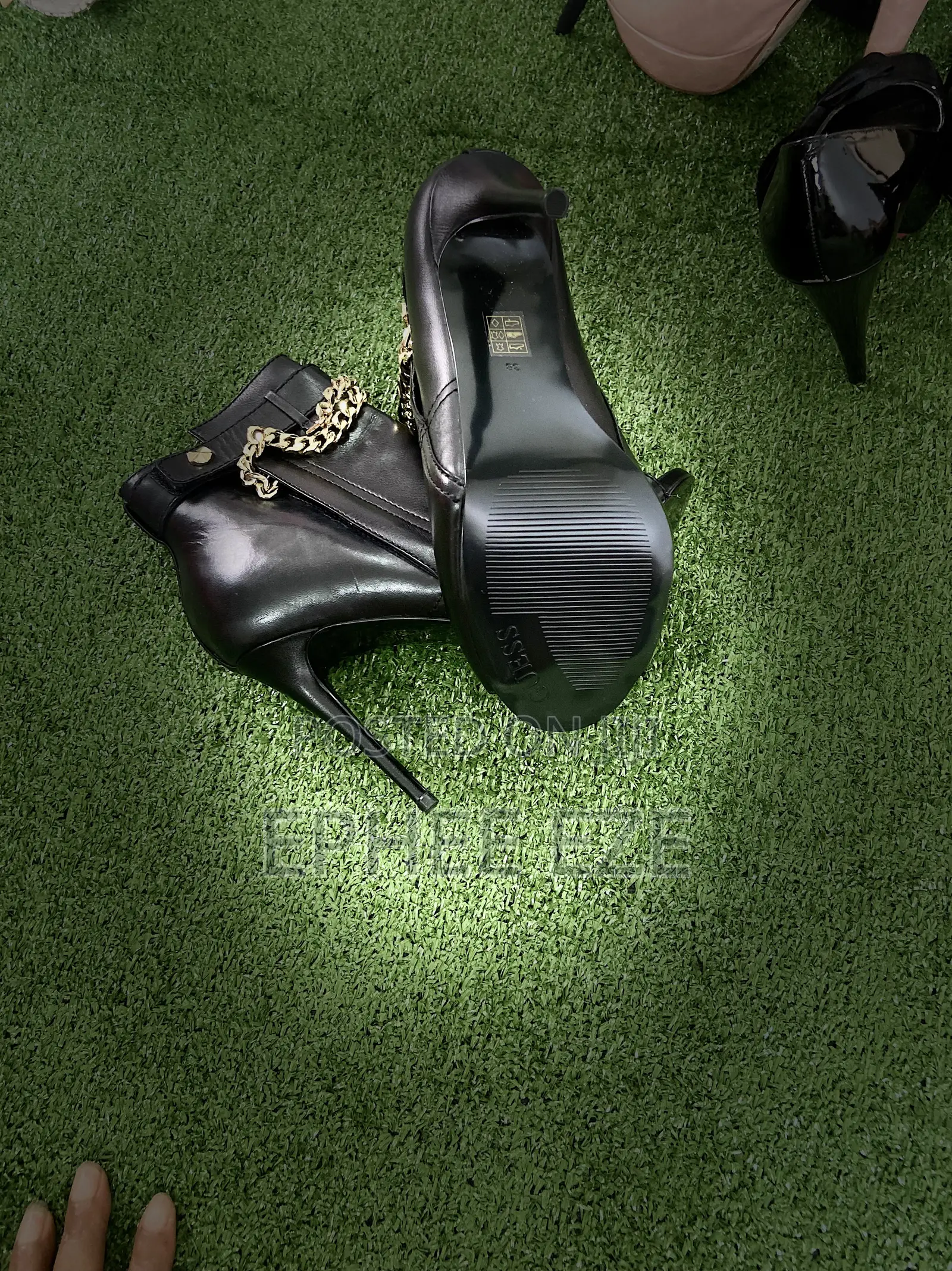 Ladies Shoes