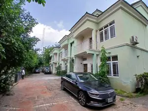 3bdrm Townhouse / Terrace in Maitama for rent