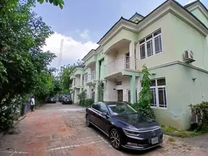 3bdrm Townhouse / Terrace in Maitama for rent